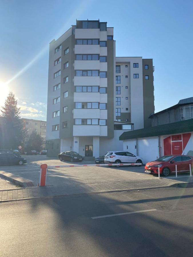 Apartmán Welcome In Central Piteşti Exteriér fotografie