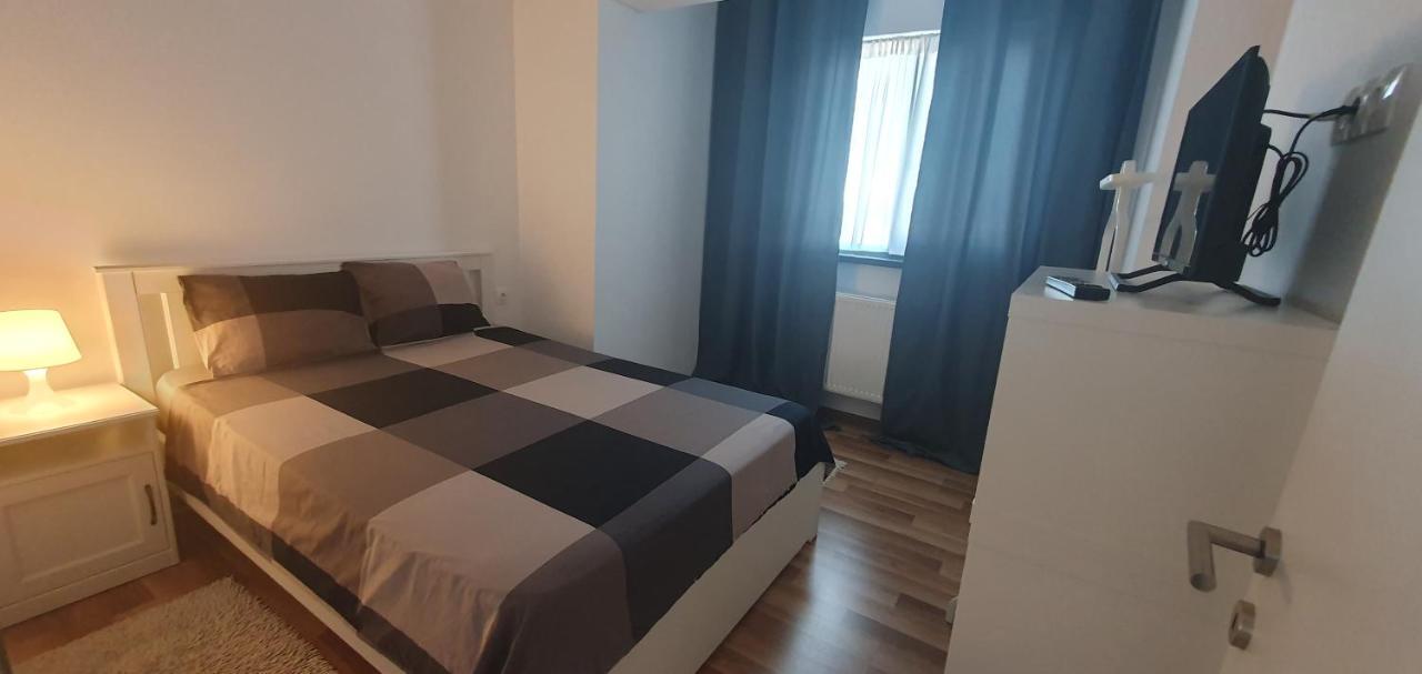 Apartmán Welcome In Central Piteşti Exteriér fotografie